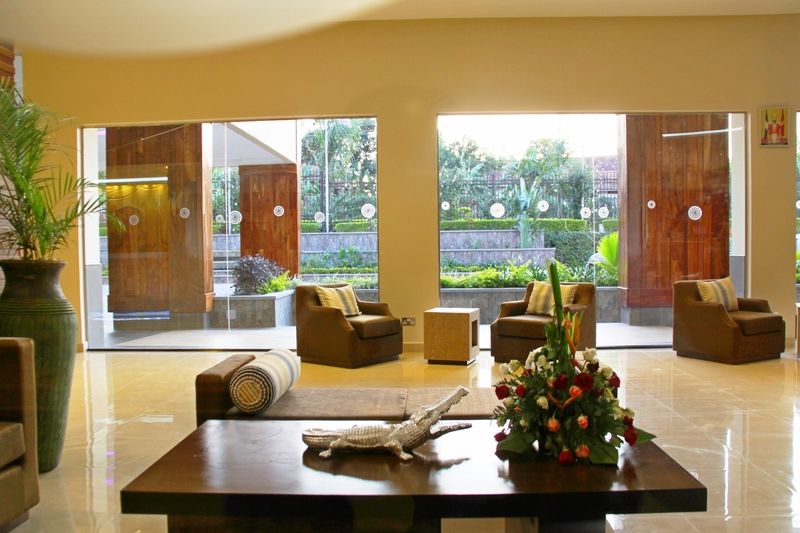 Best Western Premier Garden Hotel אנטבה מראה חיצוני תמונה