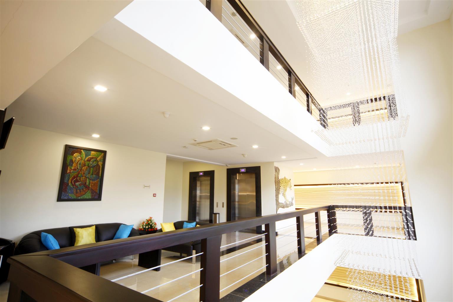 Best Western Premier Garden Hotel אנטבה מראה חיצוני תמונה