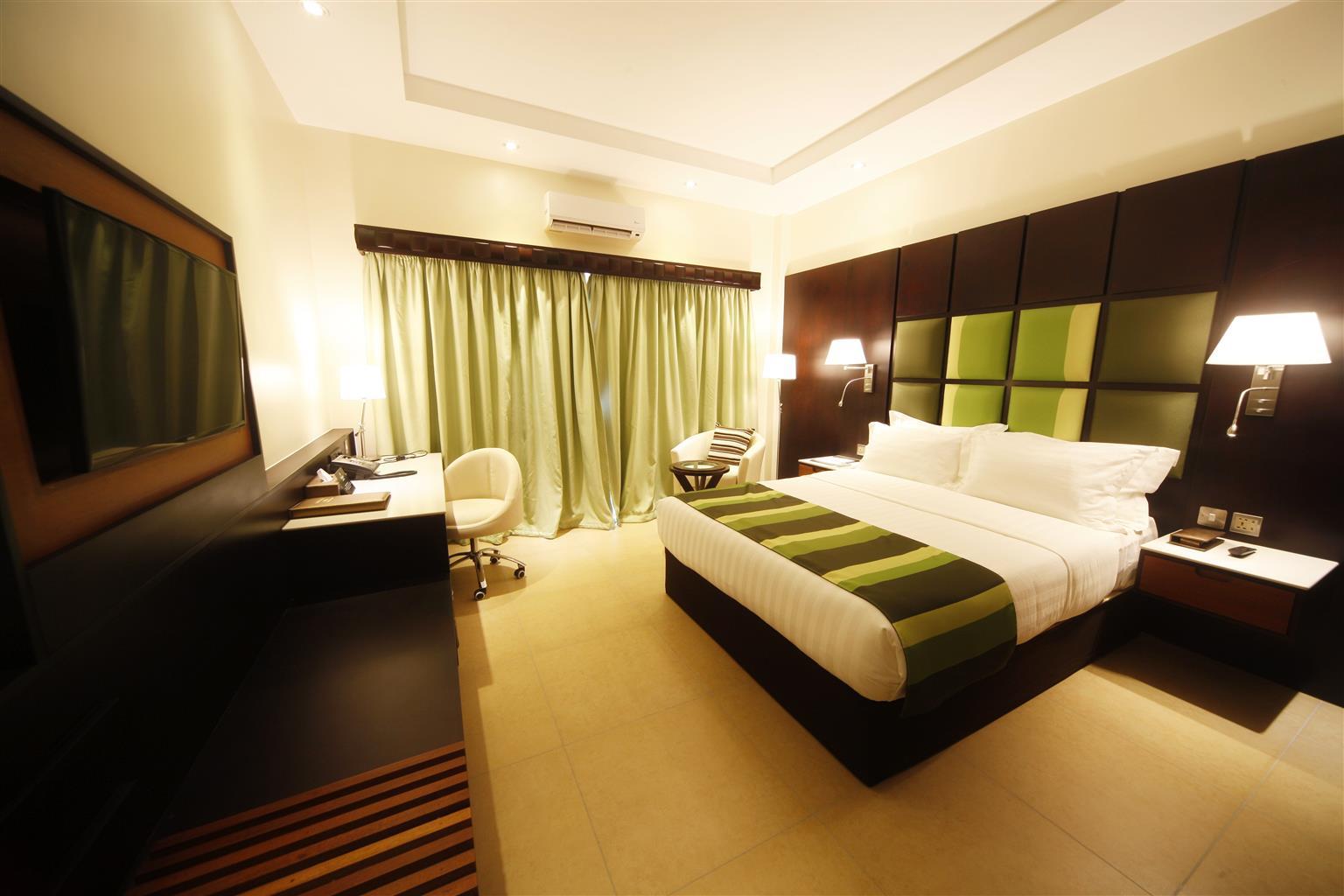 Best Western Premier Garden Hotel אנטבה מראה חיצוני תמונה